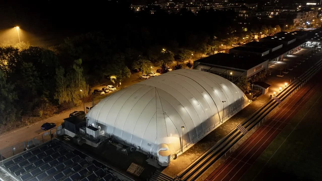 Vision: Traglufthalle für ganzjähriges Beachvolleyball