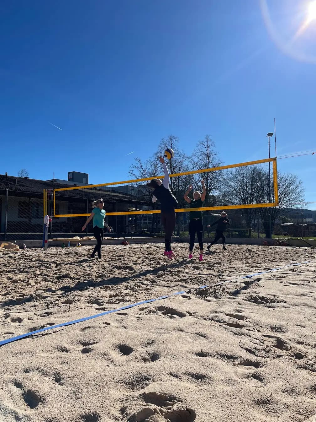 Beachvolleyball Action